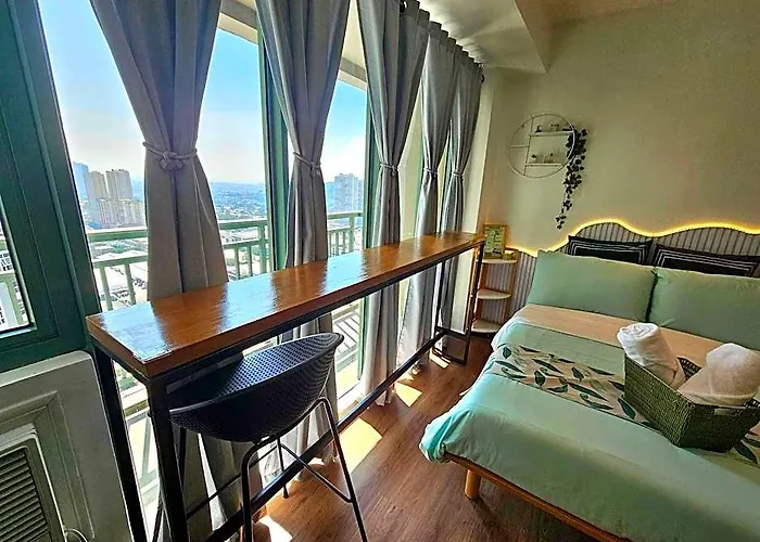 Lil Olive's Spot @ Soho Hotel 5*